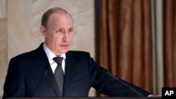 Tổng thống Nga Vladimir Putin phát biểu với những quan chức cao cấp của Cục An ninh Liên bang, 26/3/15