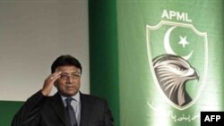 Cựu Tổng thống Pakistan Pervez Musharraf tại London nhân dịp phát động đảng mới của ông, Thứ Sáu 1 Tháng 10, 2010