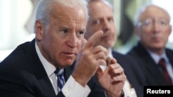 Phó Tổng thống Joe Biden nói chuyện tại một cuộc họp về vấn đề ngăn chặn bạo động do súng gây ra tại Tòa Bạch Ốc 