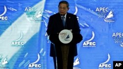 Tổng thống Indonesia Susilo Bambang Yudhoyono đọc diễn văn khai mạc hội nghị APEC, 6/10/13