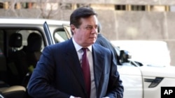 Paul Manafort trước đó đã yêu cầu tòa án bác bỏ các cáo buộc mà công tố viên đặc biệt Robert Mueller đưa ra, nói rằng ông Mueller không có thẩm quyền điều tra các giao dịch của ông với chính quyền trước đây của Ukraine.