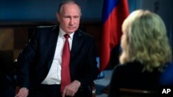 Tổng thống Nga Vladimir Putin trong buổi trả lời phỏng vấn với nhà báo Megin Kelly của kênh NBC.