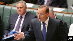 Thủ tướng Tony Abbott nói các thiếu niên này là một mối đe dọa được biết đến đã 'vài tháng qua,' nhưng nhà cầm quyền 'phản ứng hiệu quả đối với âm mưu này từ mọi góc độ.'