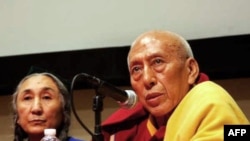 Uygurların sürgündeki lideri Rabiya Kadir ve Tibetlilerin sürgündeki Başbakanı Samdhong Rinpoche