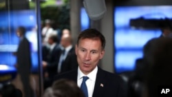 Ngoại trưởng Anh Jeremy Hunt. 