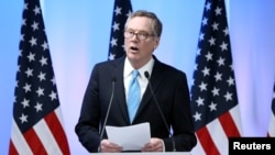 Đại diện Thương mại Mỹ Robert Lighthizer nói với báo chí khi kết thúc các cuộc thảo luận vòng 2 NAFTA tại Mexico City, Mexico, ngày. 5/9/2017. 