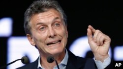 Tổng thống Argentina Mauricio Macri đang bị áp lực buộc từ chức vì vụ rò rỉ Hồ sơ Panama.