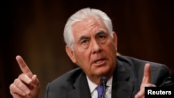 Ngoại trưởng Rex Tillerson điều trần tại UB Đối ngoại Thượng viện Mỹ, ngày 13/6/2017.