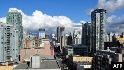 Bầu trời nắng ấm ở Vancouver